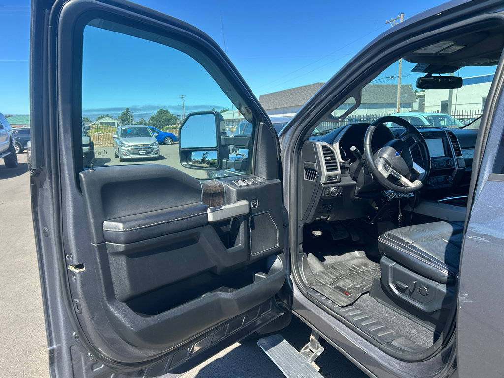 Certified 2021 Ford F350 Lariat w/ Lariat Ultimate Package AWD/4WD image 16