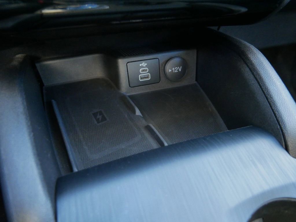 Certified 2024 Ford Escape Platinum image 25