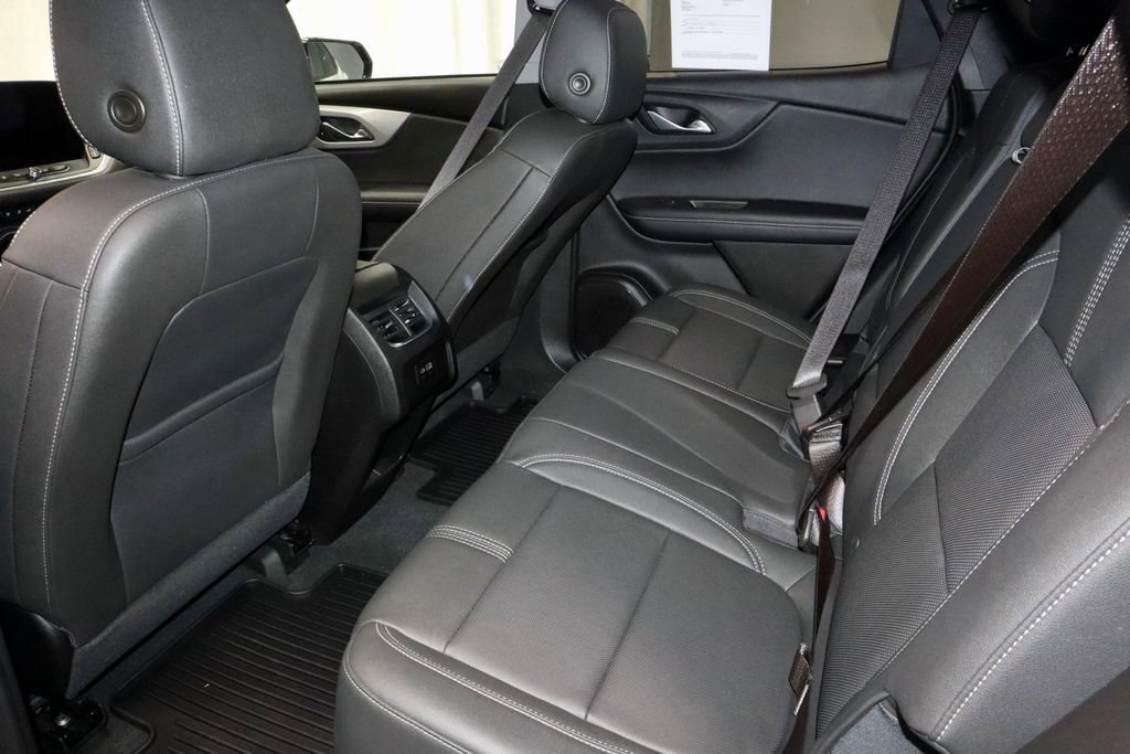 Used 2024 Chevrolet Blazer LT w/ Midnight/Sport Edition image 22