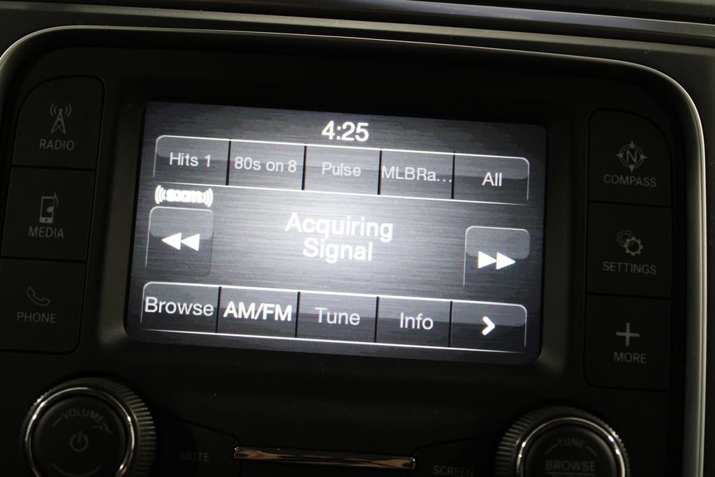 Used 2024 RAM 1500 Classic SLT AWD/4WD image 39