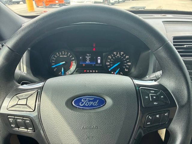 Certified 2017 Ford Explorer FWD image 8