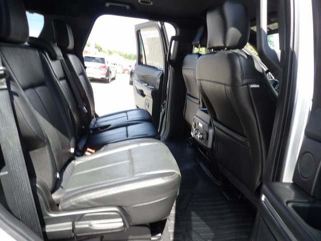 Certified 2018 Ford Expedition XLT w/ Equipment Group 202A RWD image 37