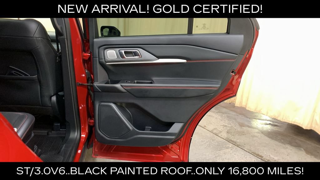 Certified 2025 Ford Explorer ST w/ Sun And Sound Package AWD/4WD image 14