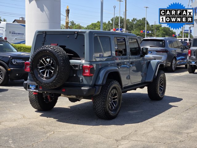 Used 2024 Jeep Wrangler Unlimited Rubicon AWD/4WD image 7