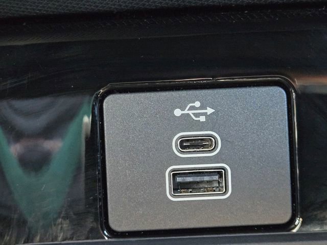 Certified 2025 Ford Mustang Mach-E Premium image 19