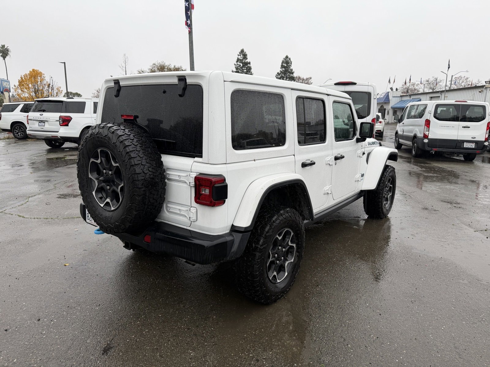 Used 2021 Jeep Wrangler Unlimited Rubicon 4xe w/ Steel Bumper Group image 5