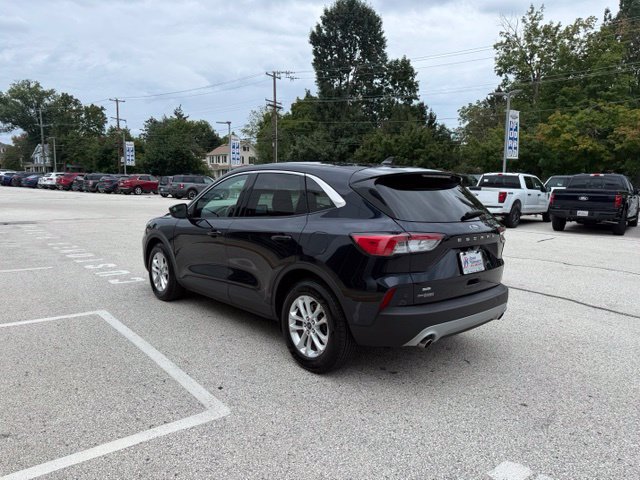 Certified 2021 Ford Escape SE w/ Convenience Package FWD image 9