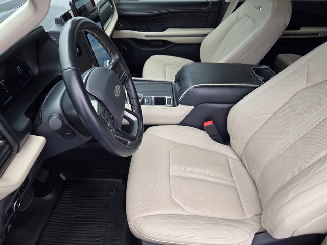 Certified 2023 Ford Expedition Max Platinum RWD image 13