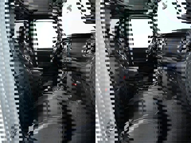 Used 2022 Jeep Wrangler Unlimited Sahara w/ Cold Weather Group image 11