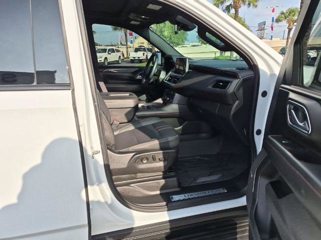Used 2024 Chevrolet Suburban RST w/ Sport Performance Package RWD image 21
