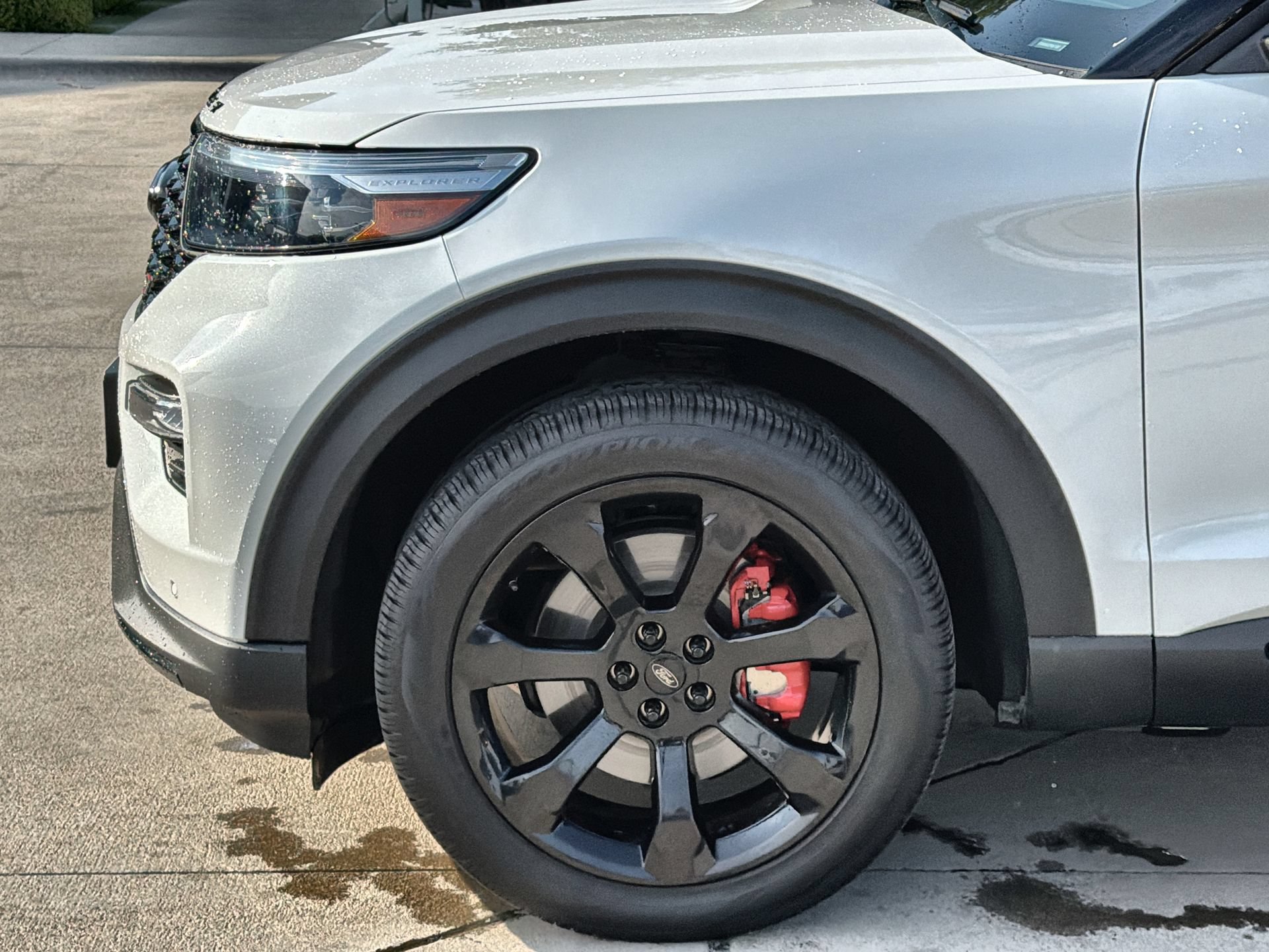 Certified 2023 Ford Explorer ST w/ Equipment Group 401A AWD/4WD image 10
