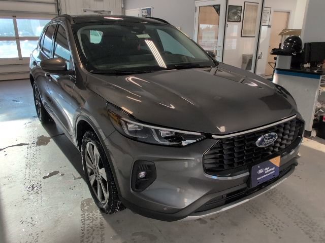 Certified 2024 Ford Escape Platinum image 8