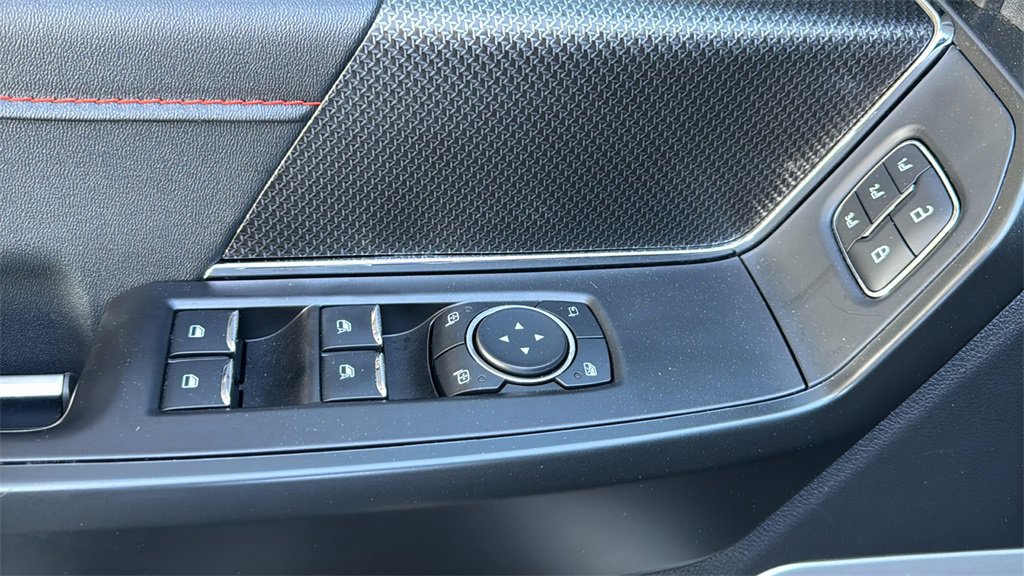 Certified 2025 Ford F150 Raptor image 21