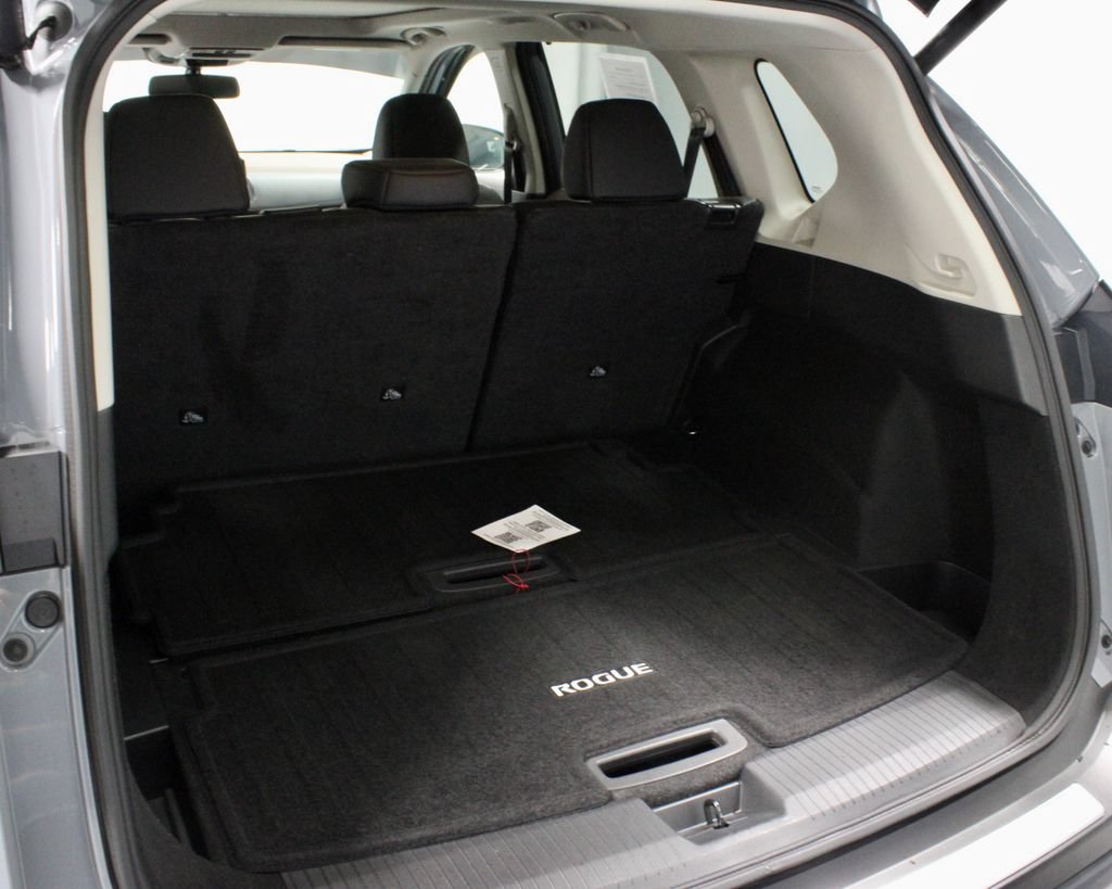Used 2023 Nissan Rogue SL w/ SL Premium Package AWD/4WD image 14