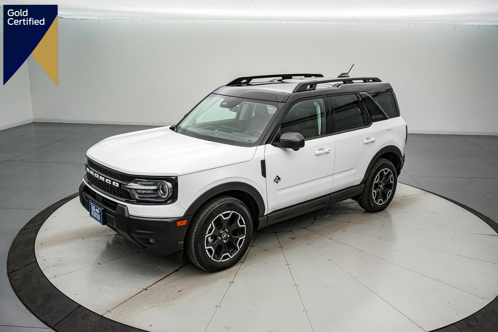 Certified 2025 Ford Bronco Sport Outer Banks w/ Outer Banks Tech Package+ image 1