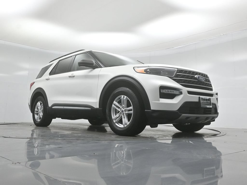 Certified 2023 Ford Explorer XLT w/ Equipment Group 202A RWD image 48