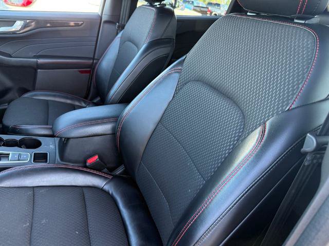 Certified 2023 Ford Escape ST-Line w/ Tech Pack #1 AWD/4WD image 28