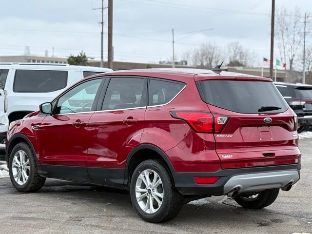 Certified 2019 Ford Escape SE image 37