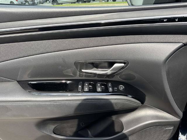 Used 2023 Hyundai Tucson Limited AWD/4WD image 20