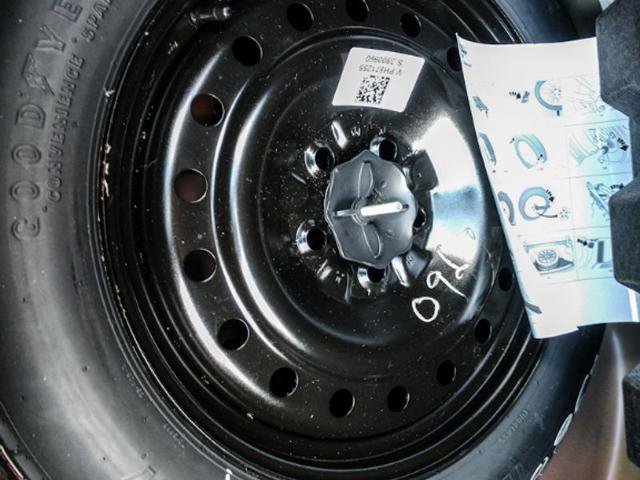 Used 2023 Dodge Challenger SXT image 7