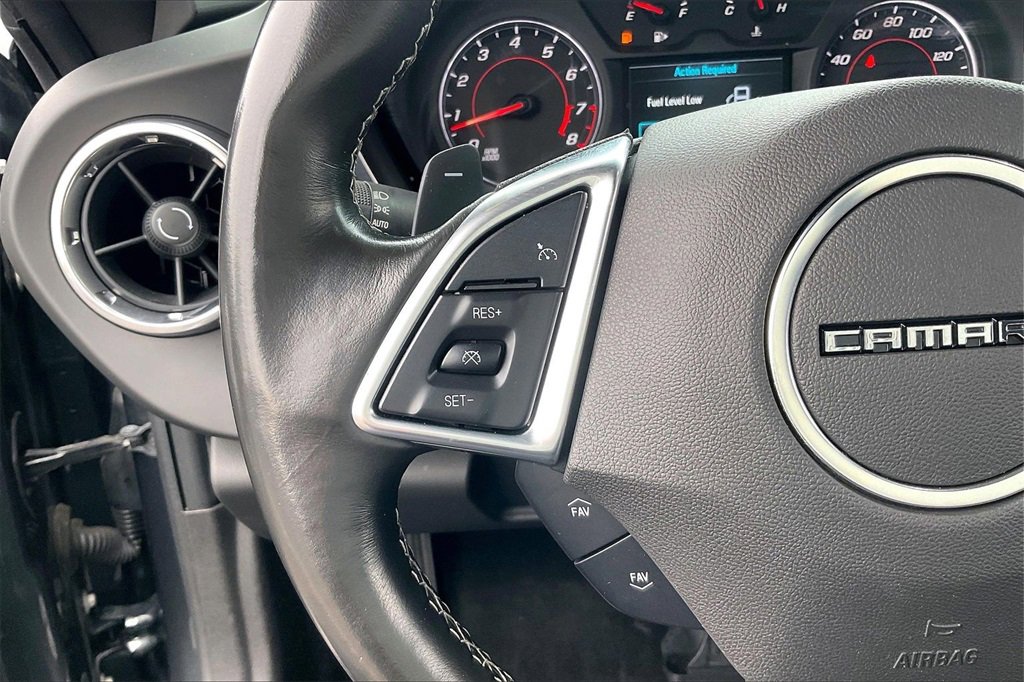 Used 2018 Chevrolet Camaro LT image 17