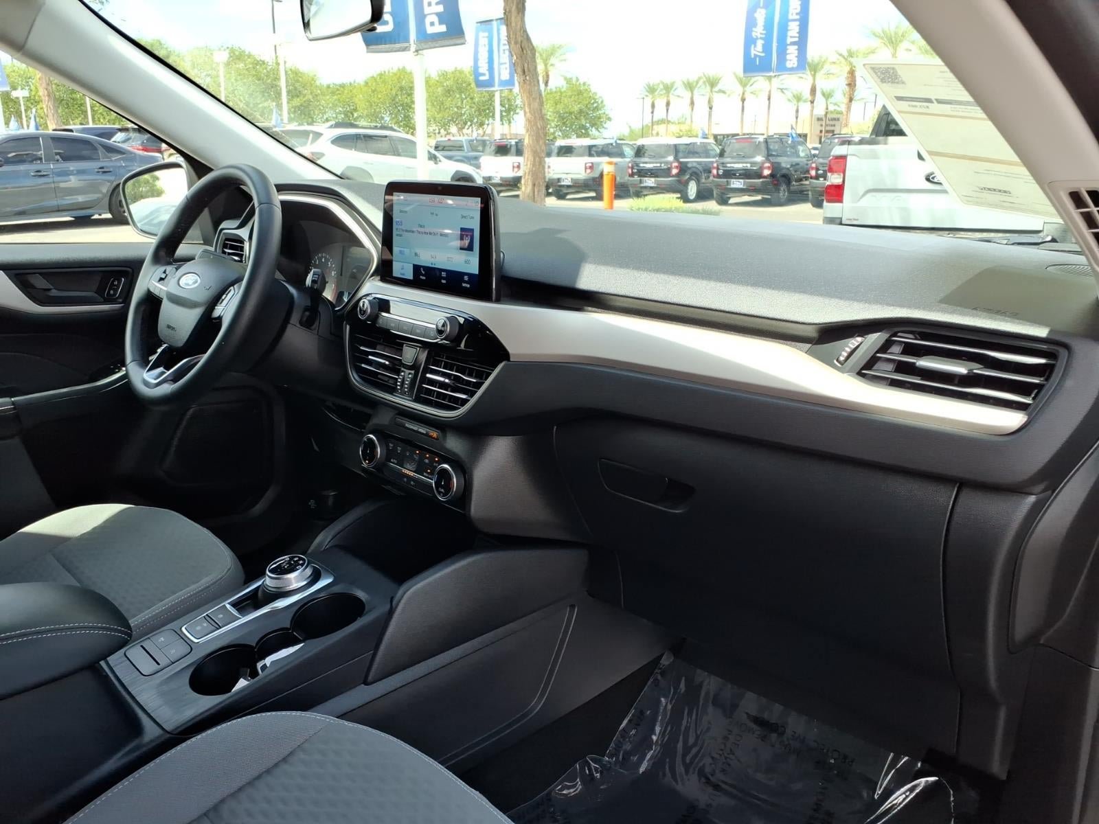 Certified 2022 Ford Escape SE w/ Convenience Package FWD image 10