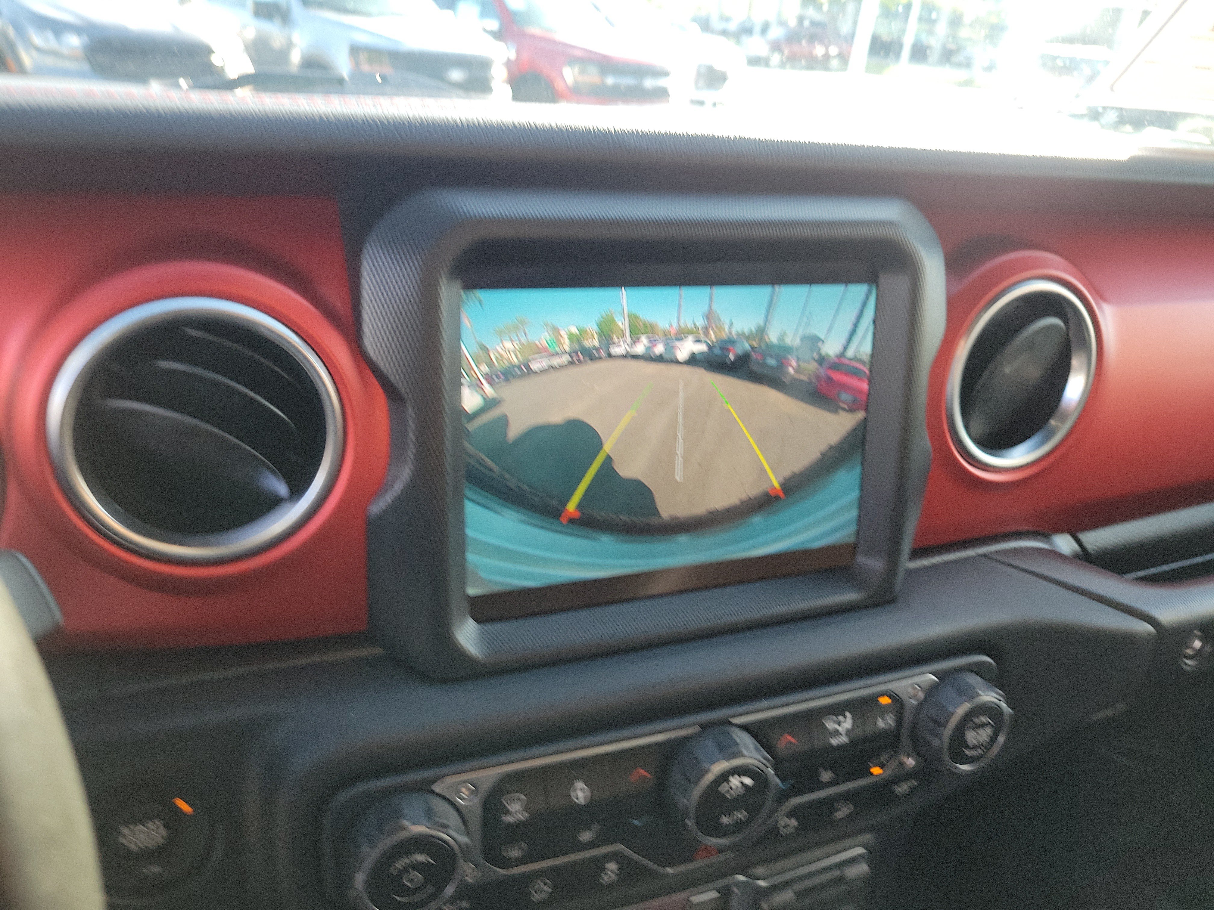 Used 2021 Jeep Wrangler Unlimited Rubicon AWD/4WD image 10