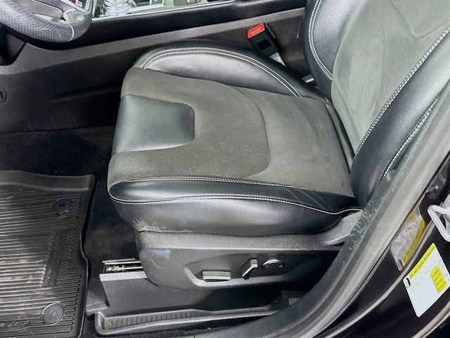 Certified 2019 Ford Edge ST w/ Cold Weather Package AWD/4WD image 25