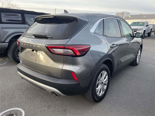 Certified 2023 Ford Escape Active w/ Tech Pack #2 image 6