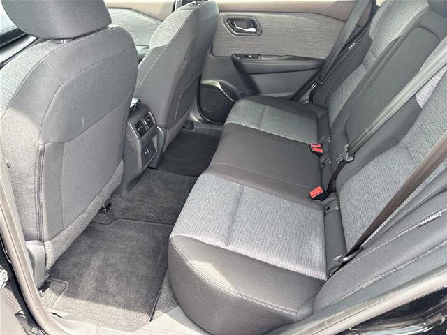 Used 2023 Nissan Rogue SV AWD/4WD image 15