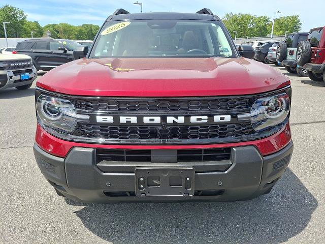 Certified 2025 Ford Bronco Sport Outer Banks w/ Outer Banks Tech Package+ AWD/4WD image 2