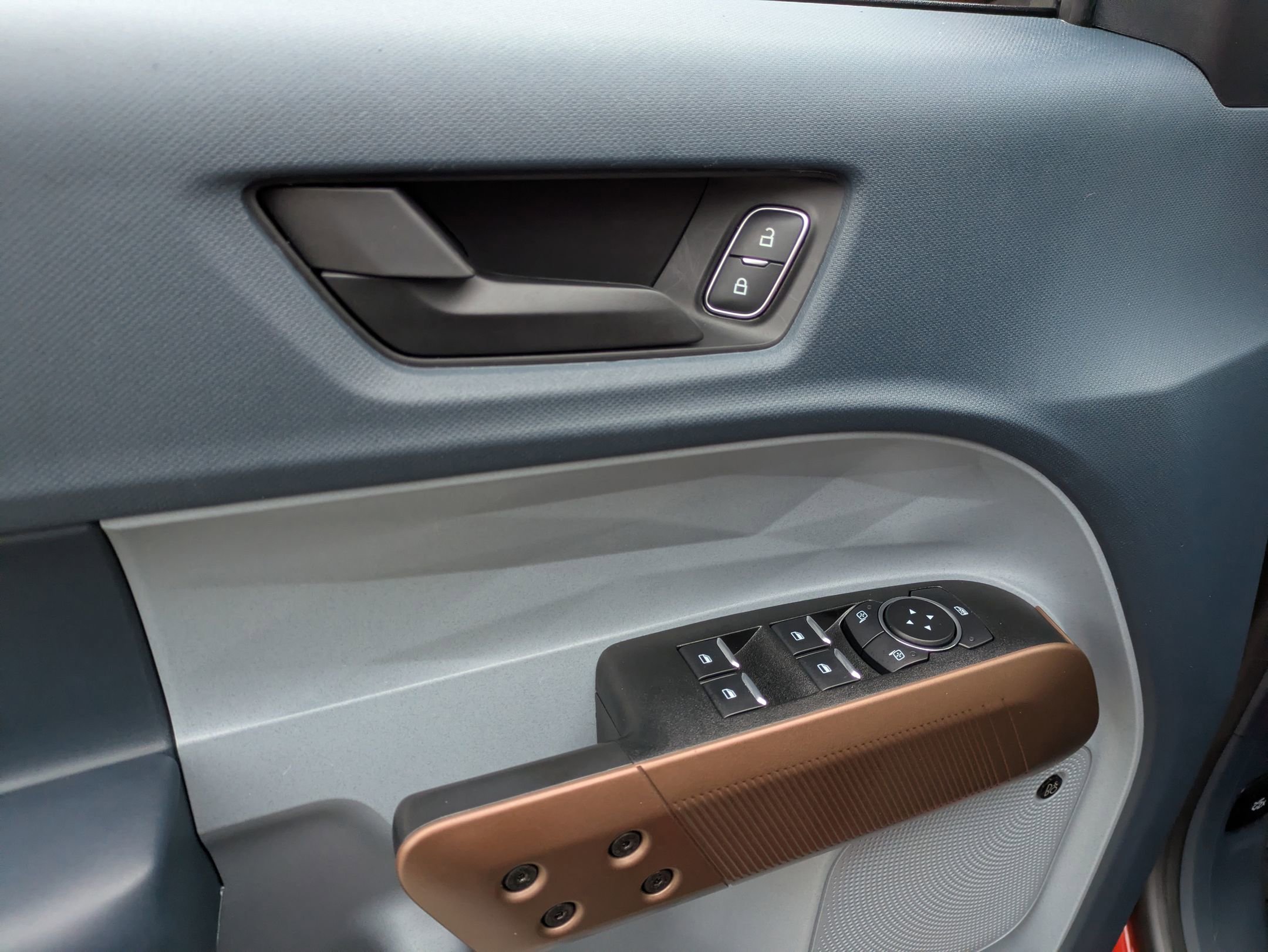 Certified 2023 Ford Maverick Lariat w/ Lariat Luxury Package image 17