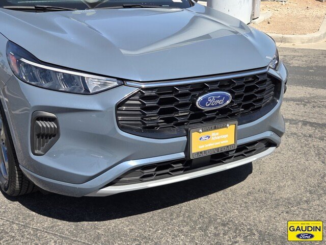 Certified 2023 Ford Escape ST-Line w/ Tech Pack #1 FWD image 2