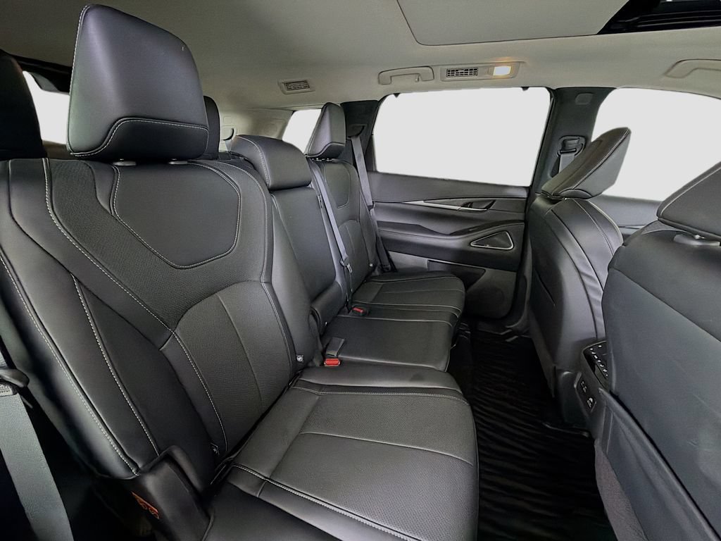 Used 2023 INFINITI QX60 Sensory w/ Vision Package AWD/4WD image 34