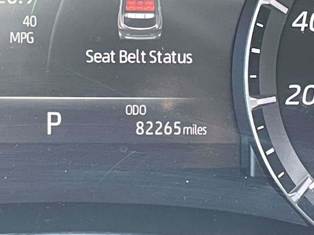 Used 2021 Toyota Highlander XLE AWD/4WD image 26