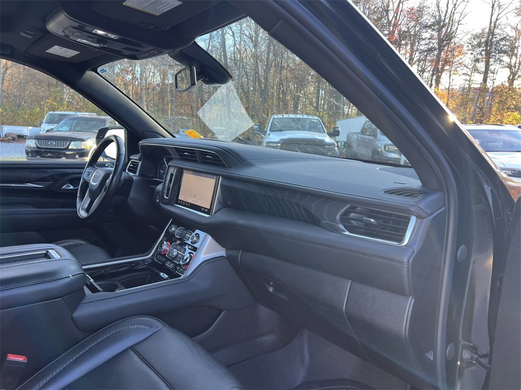 Used 2021 GMC Yukon XL Denali image 12