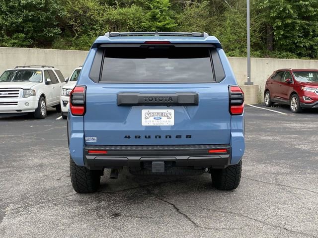 Used 2025 Toyota 4Runner TRD Off-Road Premium AWD/4WD image 5