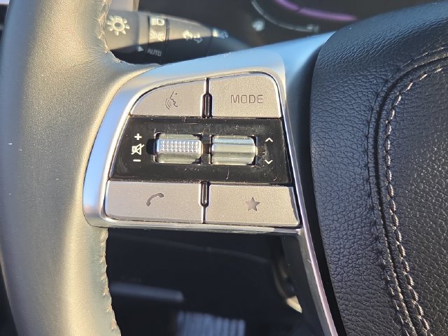 Used 2025 Kia Telluride S FWD image 20