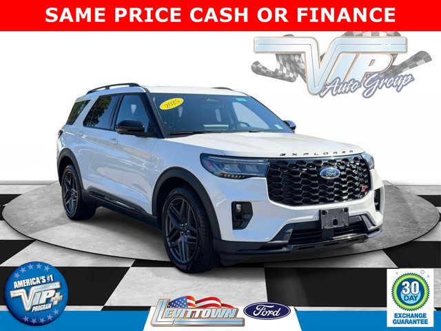 Certified 2025 Ford Explorer ST AWD/4WD image 1