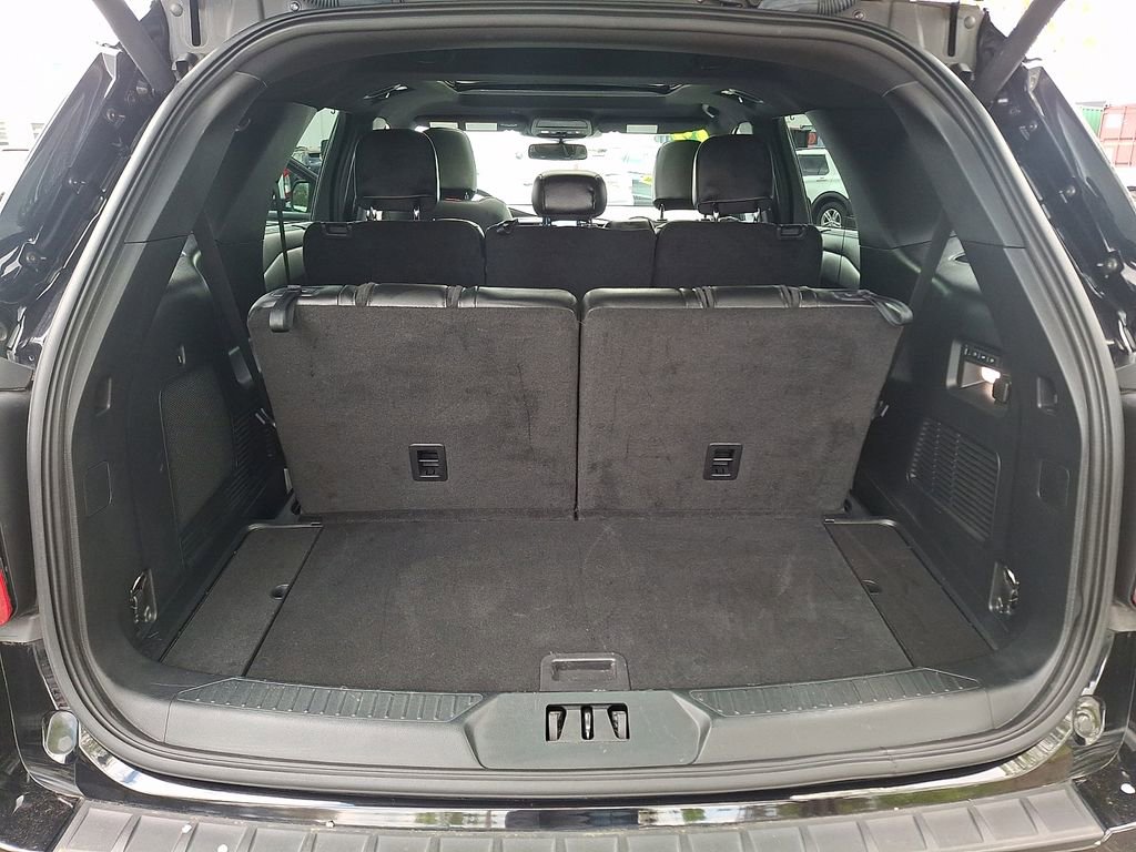 Certified 2022 Ford Explorer ST w/ Equipment Group 401A image 30