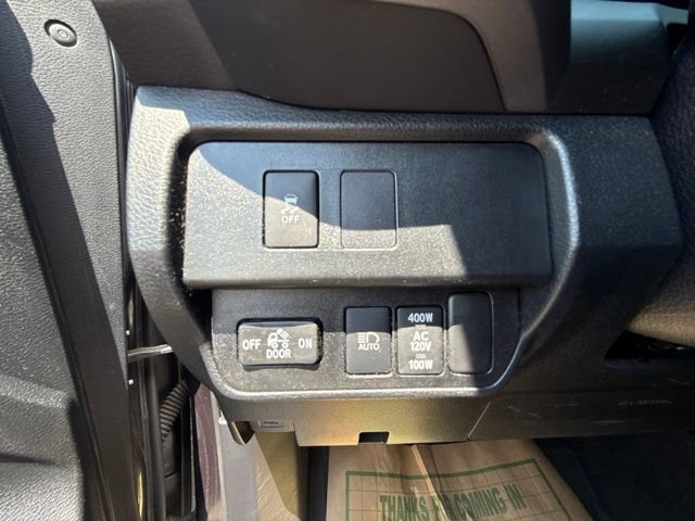 Used 2021 Toyota Tacoma TRD Sport w/ Technology Package AWD/4WD image 18