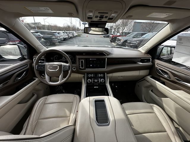 Used 2023 GMC Yukon Denali image 11