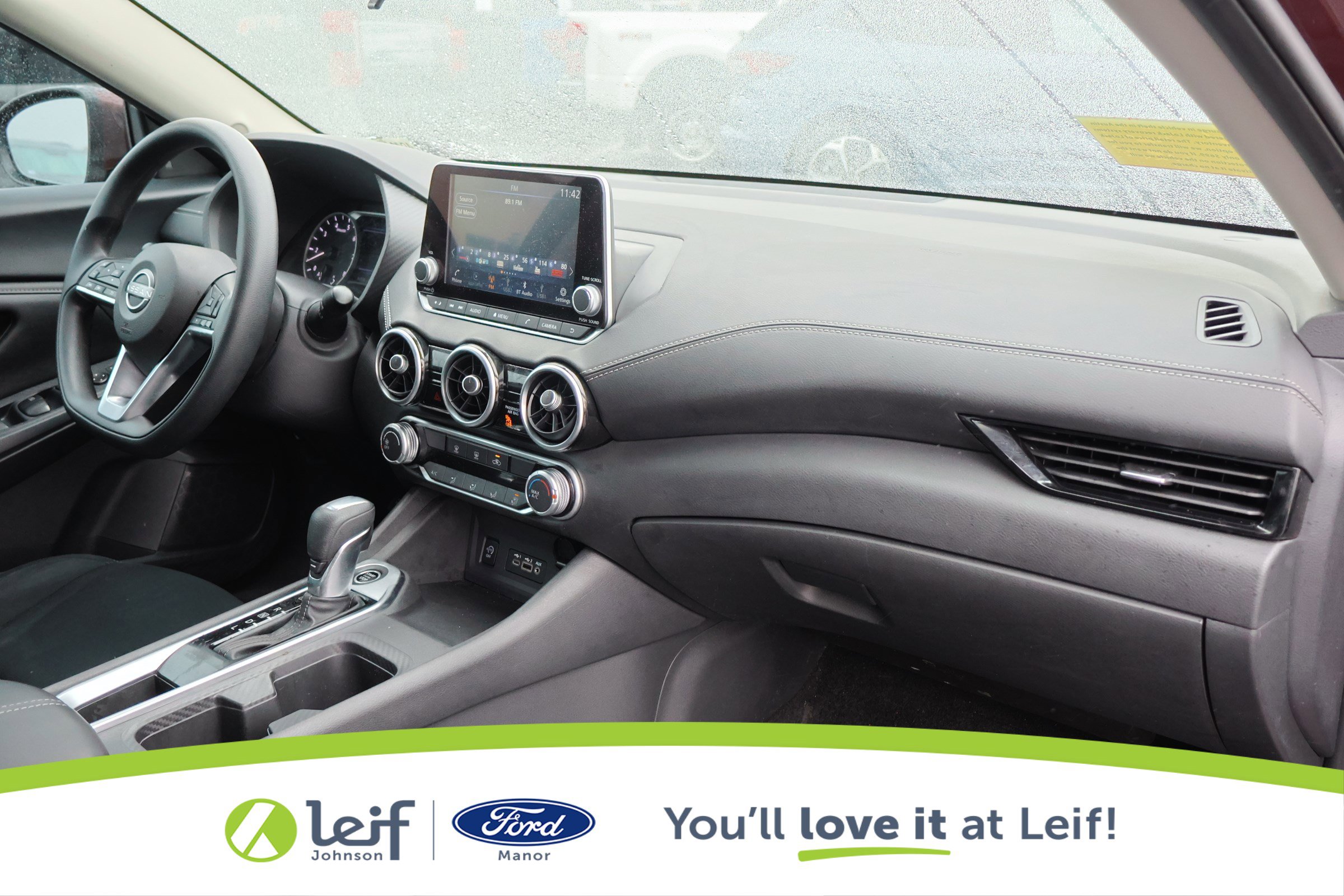 Used 2024 Nissan Sentra SV image 29