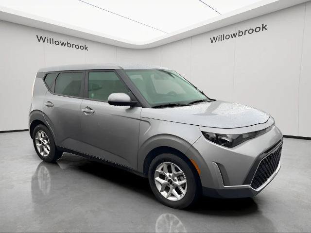 Used 2025 Kia Soul LX w/ LX Technology Package FWD image 7