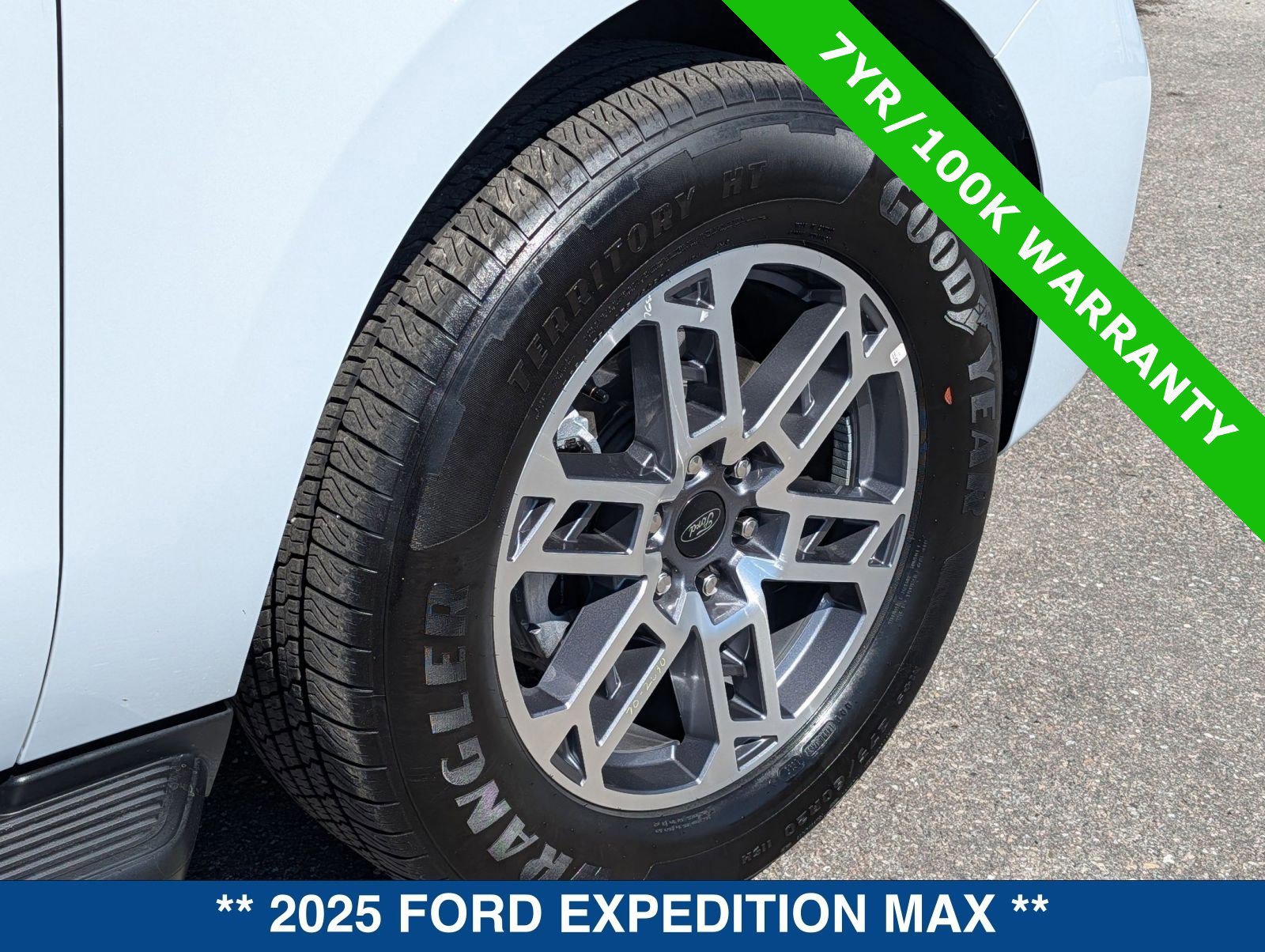 Certified 2025 Ford Expedition Max Active image 13