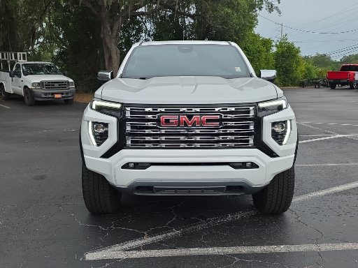 Used 2024 GMC Canyon Denali AWD/4WD image 11