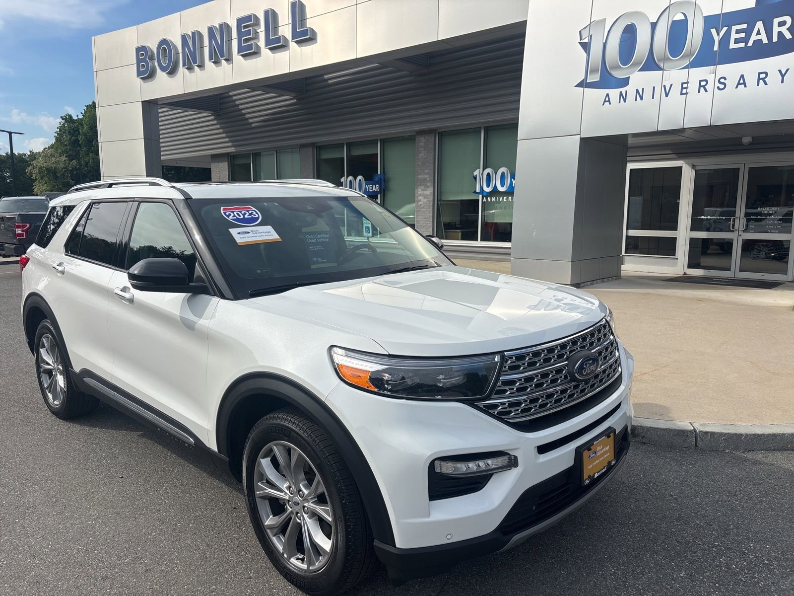 Certified 2023 Ford Explorer Limited w/ Limited Technology Package