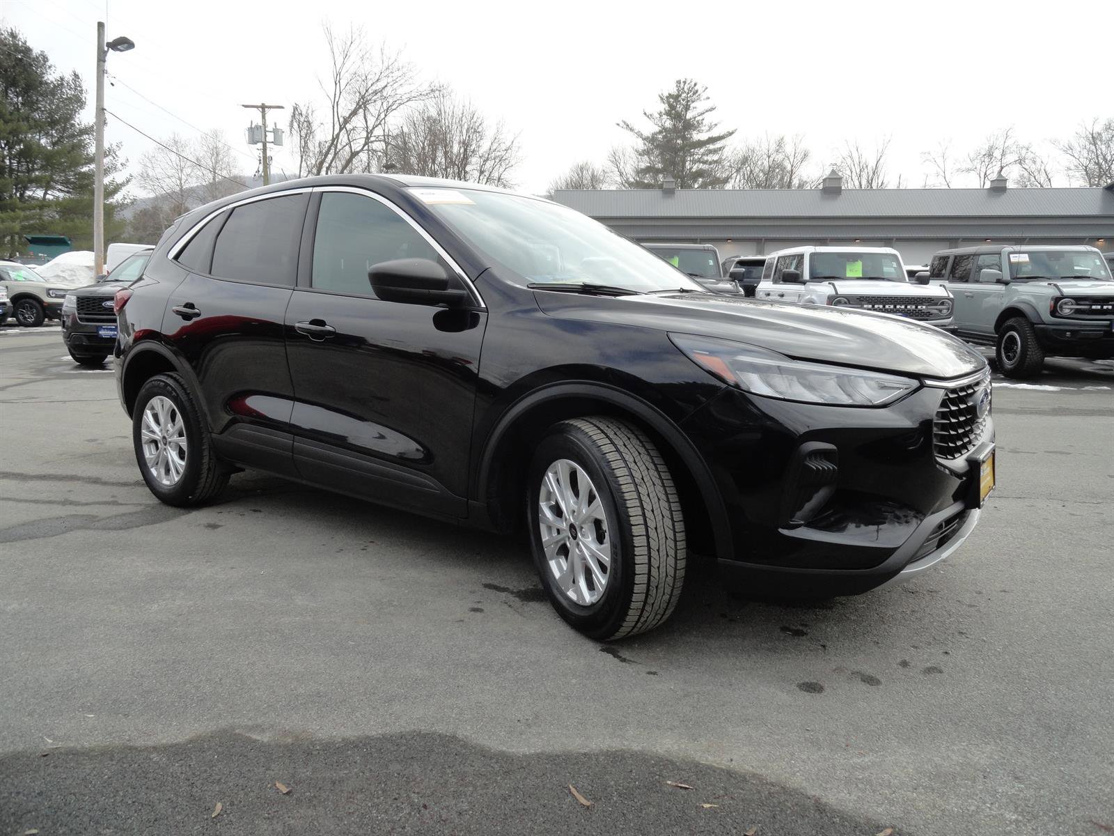 Certified 2024 Ford Escape Active AWD/4WD image 7