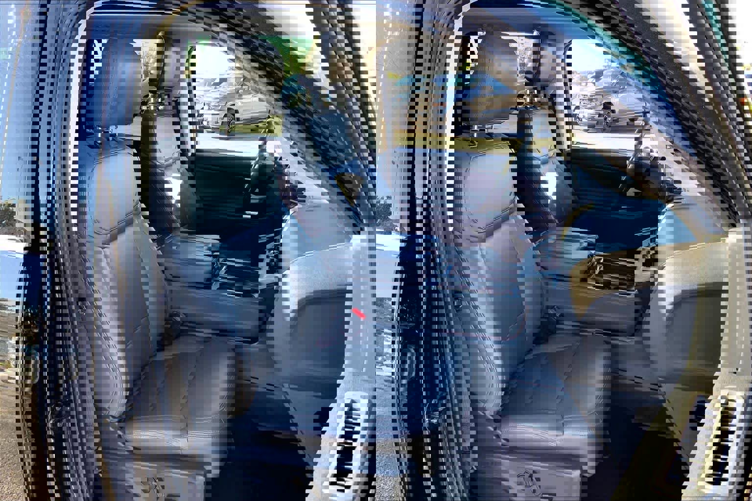 Certified 2025 Ford Expedition Max Active AWD/4WD image 11