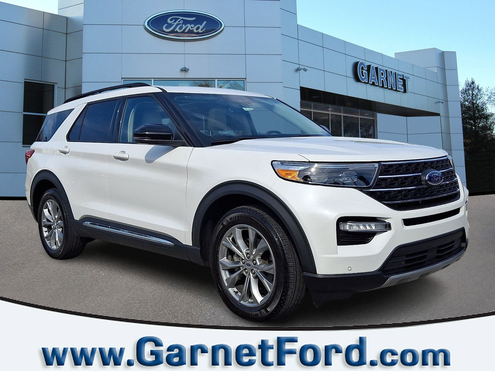 Certified 2023 Ford Explorer XLT w/ Equipment Group 202A